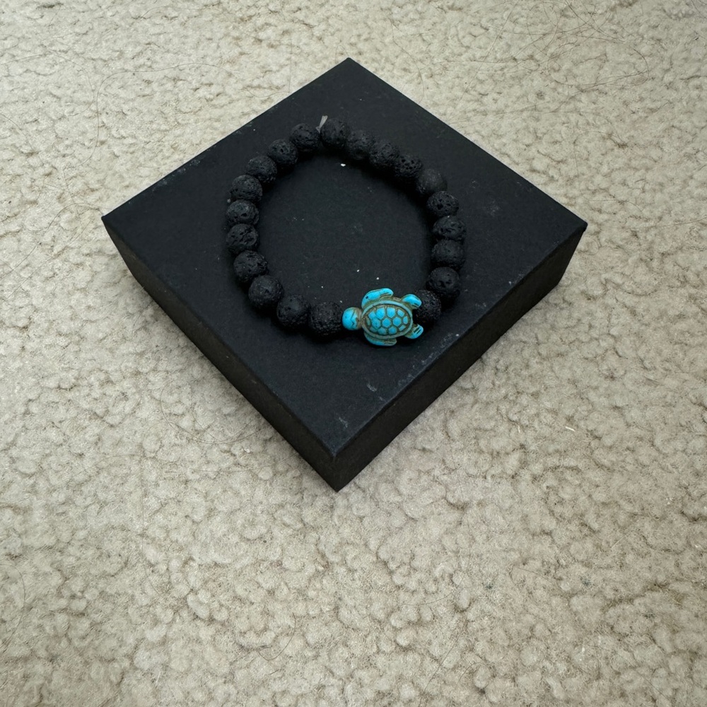 Turtle charmed jewelry